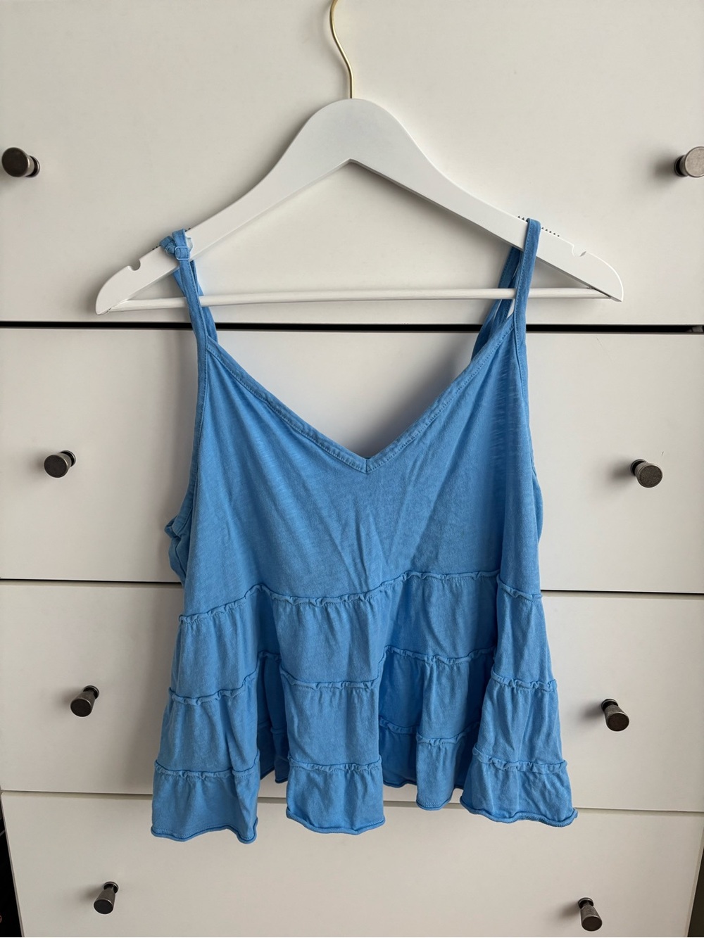 American Eagle Outfitters Light Blue Tiered V-Neck Tank Top
